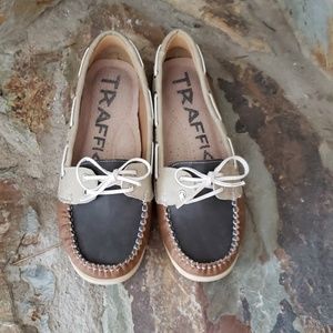 Boat shoes